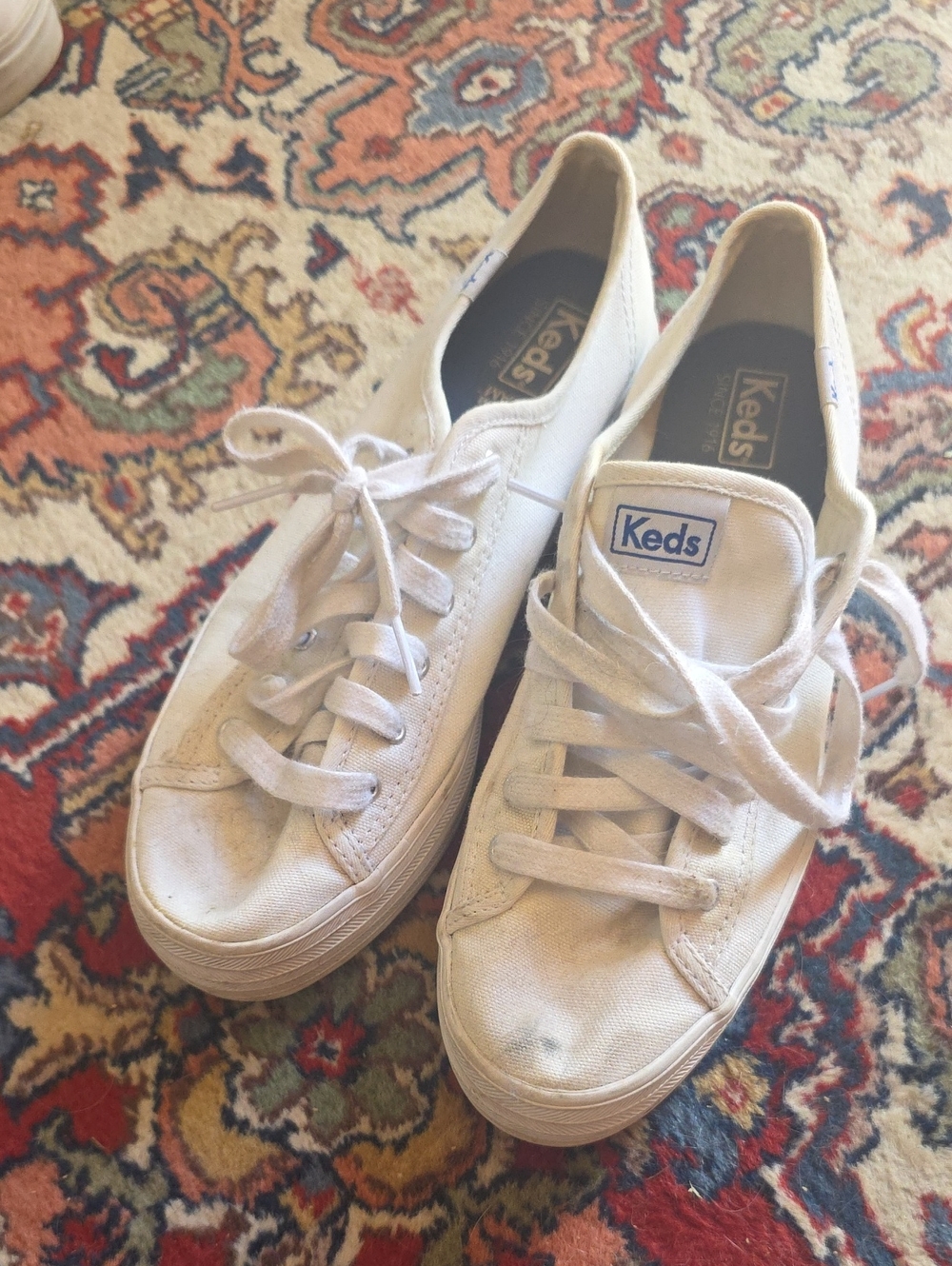 Keds White Canvas Low-Top Platform  Lace-Up Sneakers